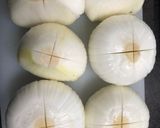 切って煮るだけ★簡単★新玉丸ごとスープ作り方1写真