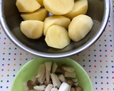 とろ〜り♡じゃが芋の鶏そぼろ煮餡掛け作り方1写真
