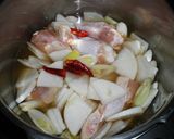 スタミナたっぷり！ピリ辛スープ♪作り方1写真