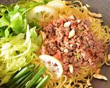 野菜たっぷり！まぜ麺風のエスニック焼そば作り方6写真