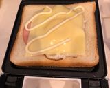 ホットサンドメーカーで美味しいハムチーズ作り方6写真
