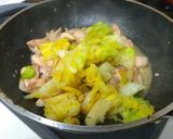 超簡単！鶏もも肉とキャベツのマヨ炒め丼作り方6写真