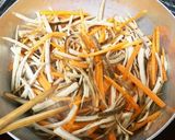 クリームチーズとサバ缶のきんぴらサラダ作り方2写真