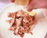 お手軽♬鶏セセリ肉のレモンペッパー炒め作り方3写真