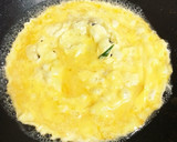 スープうま！きゅうりとえびトマト卵炒め作り方8写真