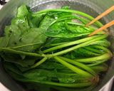 ほうれん草とトマトのごま和え作り方5写真