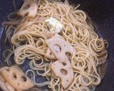 バター香るレンコンの和風醤油パスタ作り方6写真