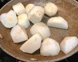 簡単！＊里芋のカレーバターサラダ作り方2写真