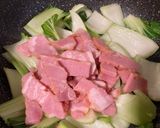 青梗菜とベーコンの炒め物作り方4写真