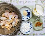 簡単ランチ！小松菜と海鮮でグラタンのピザ作り方1写真