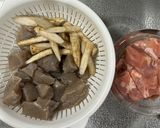 鶏ごぼうこんにゃくの煮物作り方1写真