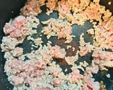 豚ひき肉と白菜のコンソメスープパスタ！作り方2写真