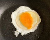 目玉焼きと千切りキャベツでお好み焼き風作り方3写真