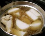 お酢でさっぱり！大根と手羽元の煮物♪作り方3写真