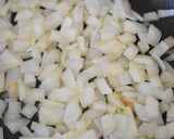 玉ねぎとひき肉のとろみカレー炒め作り方2写真