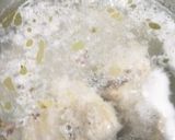 鶏肉とアンチョビのスープ作り方2写真