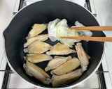 手羽中と厚揚げの煮物＊食材2つの満腹和食作り方4写真