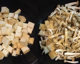 厚揚げと春菊の麻辣胡麻ダレ煮作り方2写真