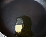 ほうれん草とコーンのバター炒め作り方2写真