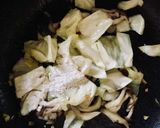 キャベツとしめじのクリームパスタ作り方6写真