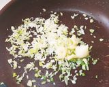 調味料３つで味OK♥️甘辛鶏胸チリソース作り方6写真