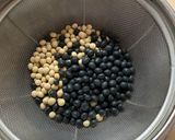 甘くない黒豆と大豆（パナ電気圧力鍋）作り方1写真