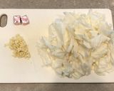 たっぷりキャベツのペペロンチーノ作り方1写真