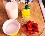 やたら飲みたくなるなるいちごみるく♪作り方1写真
