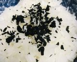 お茶漬けの素●わかめプラスのお茶漬け作り方1写真