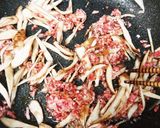 作り置き☆ごぼうと豚挽き肉の甘辛☆作り方2写真