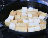 ノカンゾウと厚揚げのにんにく味噌炒め作り方2写真