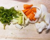 鳥つくねとセロリのしょうがスープ作り方4写真