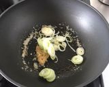 SHIORIレシピ備忘サバ味噌缶パスタ作り方1写真