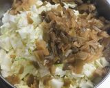 簡単美味♡ザーサイ餃子作り方1写真