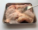 厚板鉄板でジューシー！鶏の塩にんにく焼き作り方2写真