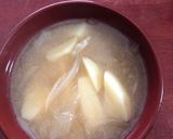 じゃがいもと玉ねぎの味噌汁作り方4写真