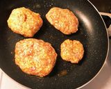 基本のジューシーふっくらハンバーグ★★★作り方4写真