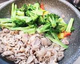 豚肉とブロッコリーのオイスターソース炒め作り方4写真
