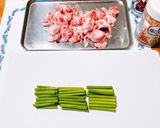 うちの定番　にんにくの芽と豚肉の炒め物作り方1写真