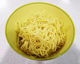 ショウガたっぷり♪ネギ焼きソバ☆作り方3写真
