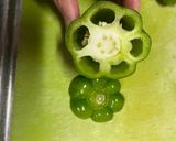 ピーマンカップの作り方（種取り）作り方1写真