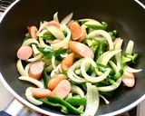 ショートパスタで簡単スパイシーナポリタン作り方3写真