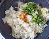 クセになる♡梅パクチー炒飯作り方3写真
