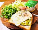 【至福のカフェごはん】アボカドトースト作り方4写真