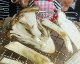 リカちゃん♡網で！炙り舞茸とエリンギ作り方7写真