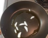 鮭の蒸し焼きペペロンチーノ作り方2写真