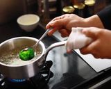 ハンバーグ　赤ワインソース作り方10写真