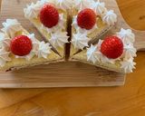 イチゴスペシャル　三角ケーキ作り方3写真