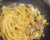 ゴマ油香る♪キャベツと豚バラ肉の油パスタ作り方6写真
