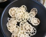 材料4つ!簡単美味しいれんこんのきんぴら作り方3写真